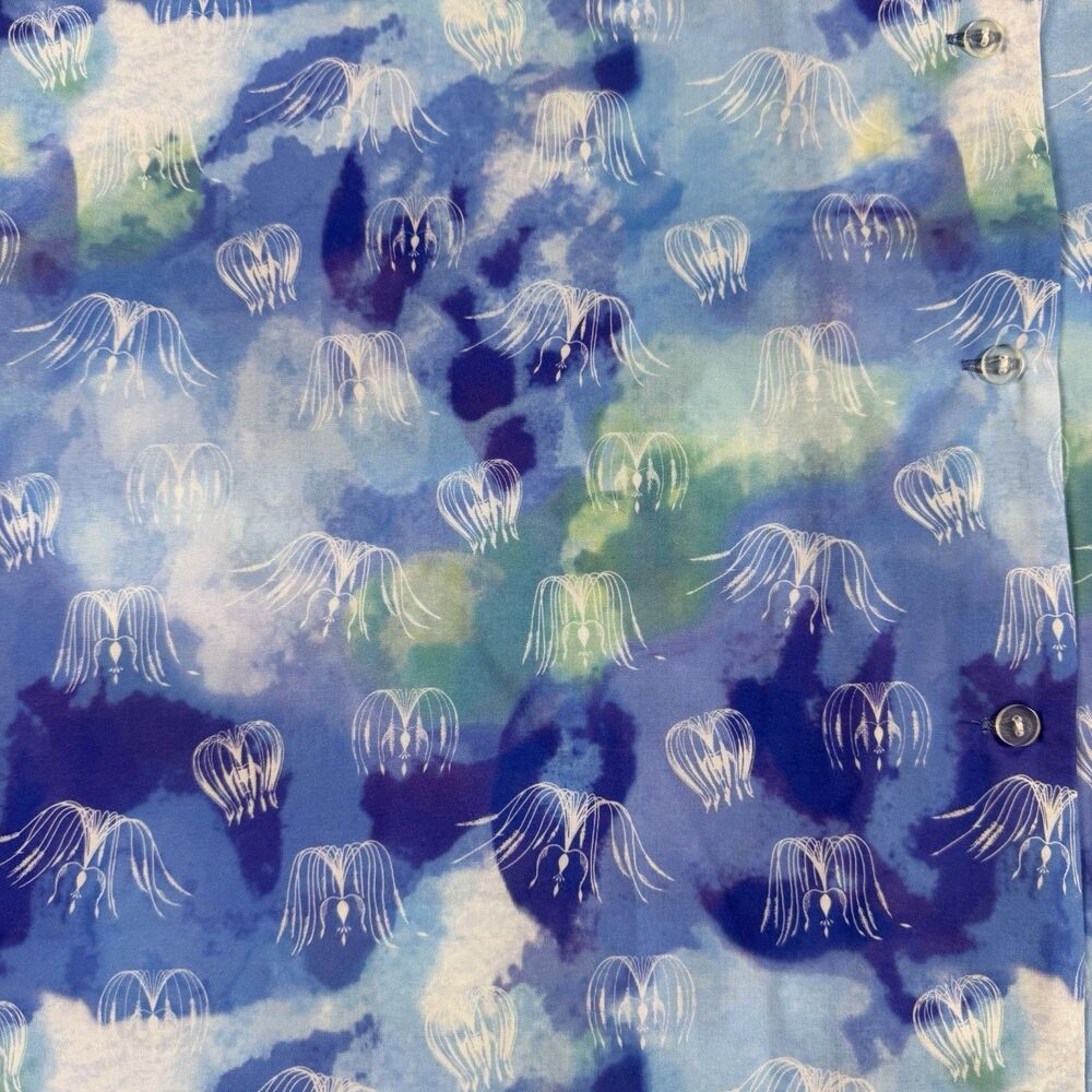 Avatar Way of Water Womens Button Up Camp Shirt Woodsprite Print Plus 3X - Picture 2 of 7